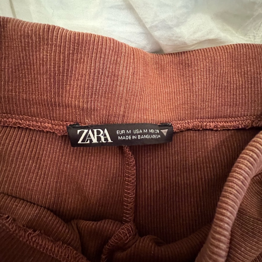 Zara Rouched Lounge Shorts - Picture 2 of 2